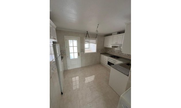 Wiederverkauf - Wohnung -
Campoamor