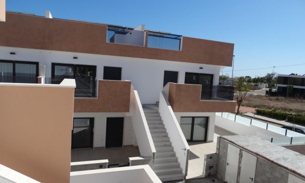 New Build - Bungalow -
Pilar de la Horadada - pueblo