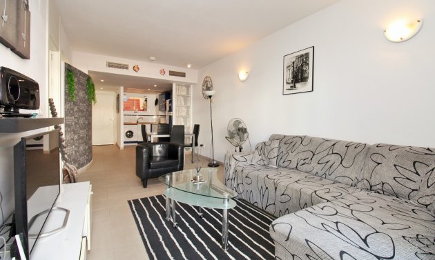 Resale - Apartment -
Playa Flamenca