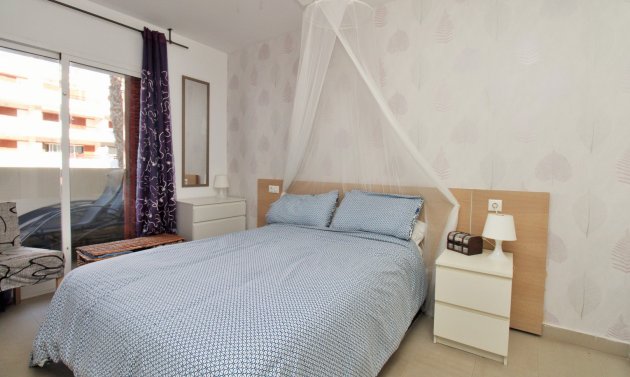 Resale - Apartment -
Playa Flamenca
