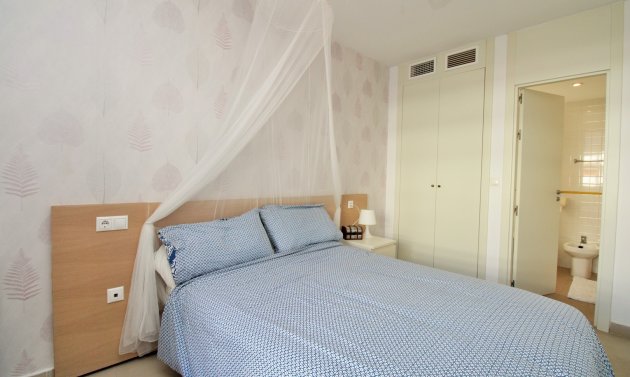 Resale - Apartment -
Playa Flamenca