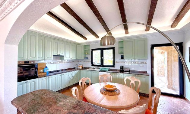 Återförsäljning - Detached Villa -
San Miguel de Salinas