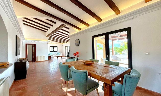 Återförsäljning - Detached Villa -
San Miguel de Salinas