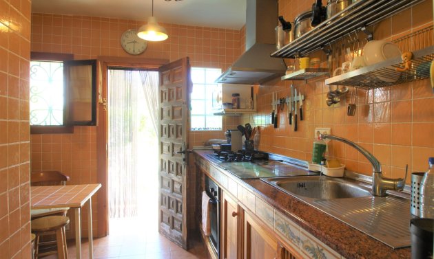 Wiederverkauf - Villa -
Villamartin