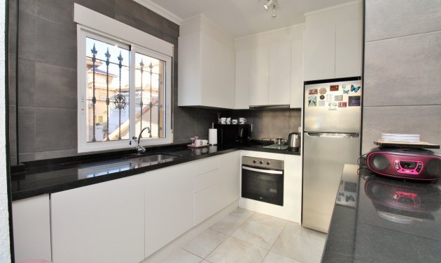 Återförsäljning - Villa -
Playa Flamenca