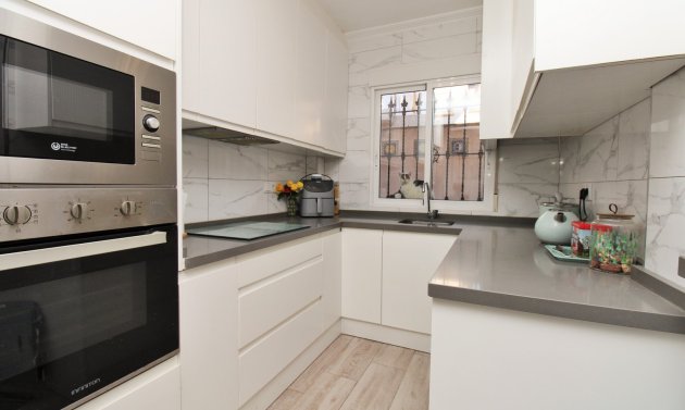 Återförsäljning - Villa -
Playa Flamenca