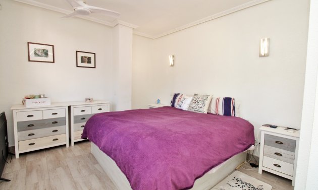 Återförsäljning - Villa -
Playa Flamenca