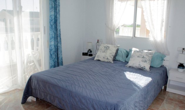 Återförsäljning - Villa -
Torre de la Horadada