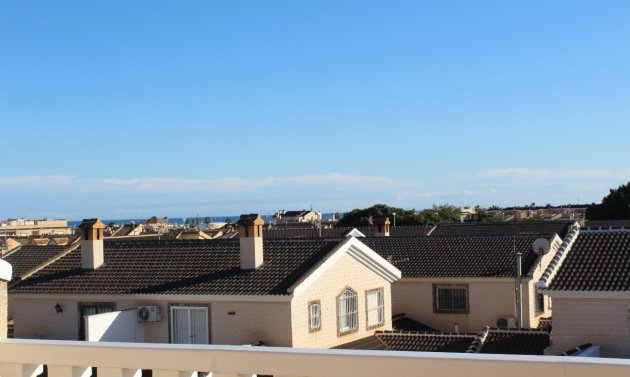 Återförsäljning - Villa -
Torre de la Horadada