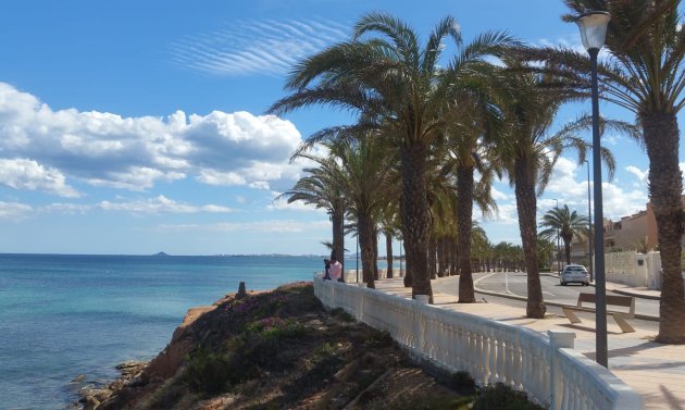 Återförsäljning - Villa -
Torre de la Horadada