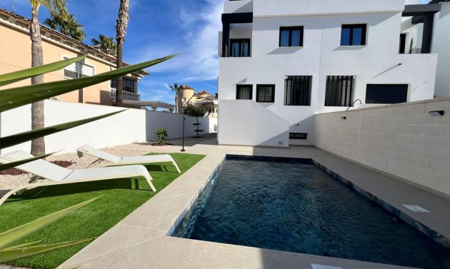 New Build - Townhouse -
Benferri - Benfis Park