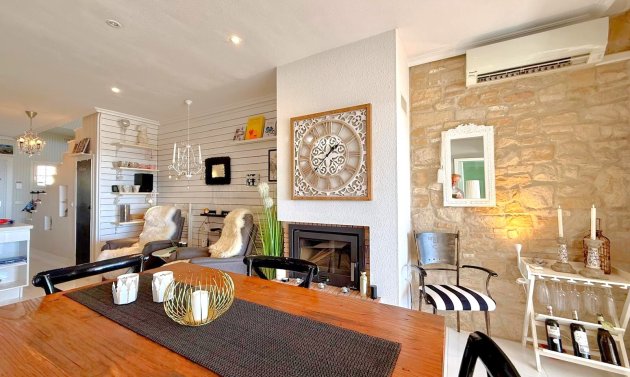 Återförsäljning - Radhus -
San Miguel de Salinas - Blue Lagoon