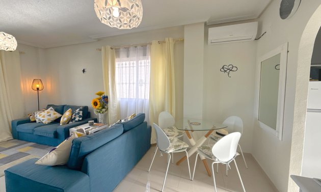 Wiederverkauf - Wohnung -
Cabo Roig