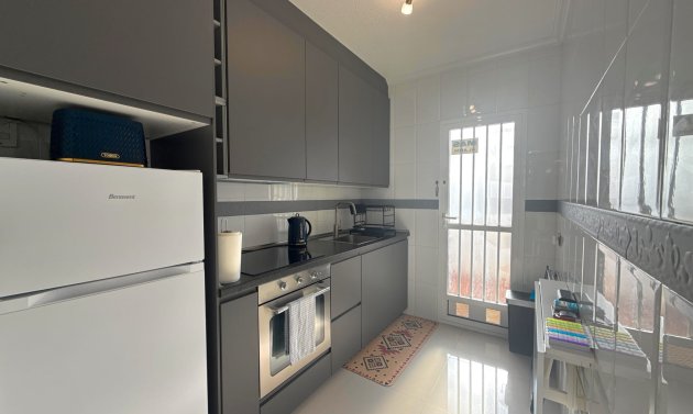 Wiederverkauf - Wohnung -
Cabo Roig