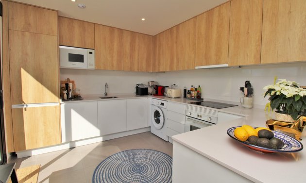 Resale - Apartment -
Villamartín - Villamartin