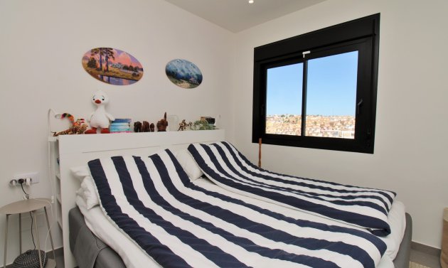 Resale - Apartment -
Villamartín - Villamartin