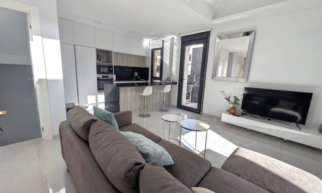 Reventa - Villa -
Cabo Roig - Lomas de Cabo Roig