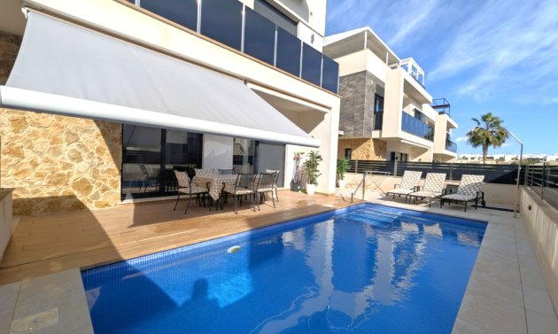 Reventa - Villa -
Cabo Roig - Lomas de Cabo Roig