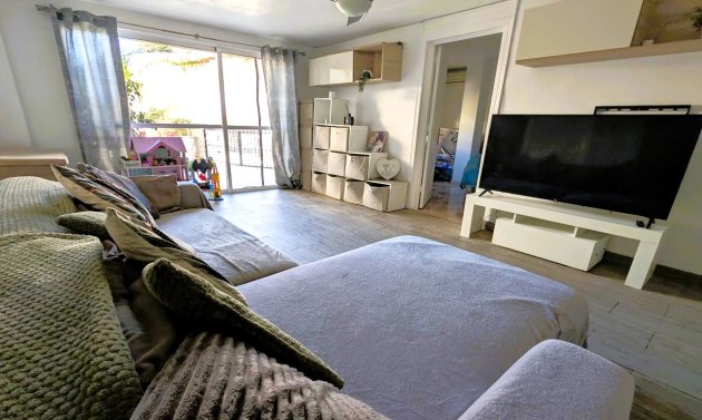 Resale - Villa -
La Zenia - Costa Blanca