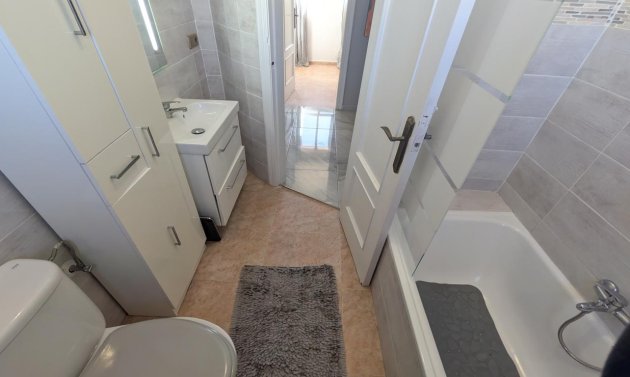 Resale - Villa -
La Zenia - Costa Blanca