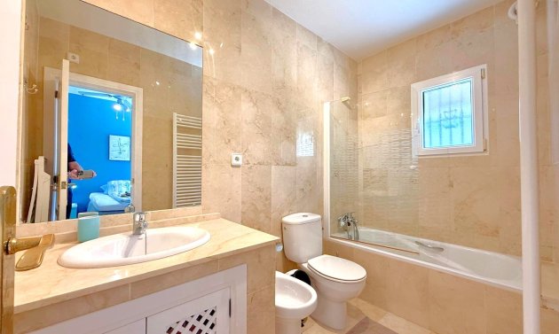 Resale - Villa -
Orihuela Costa - Los Dolses