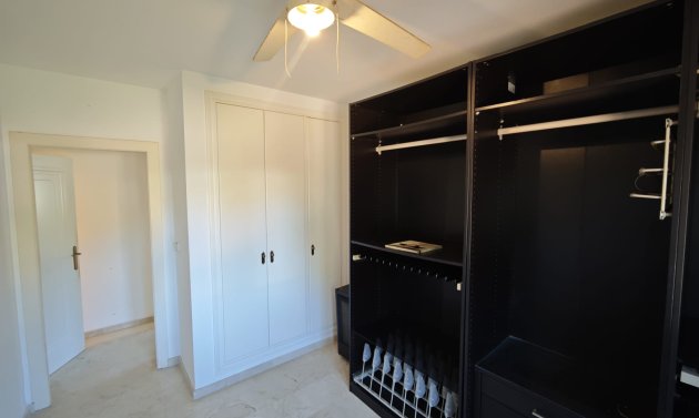 Reventa - Apartamento -
Villamartín - Las Ramblas