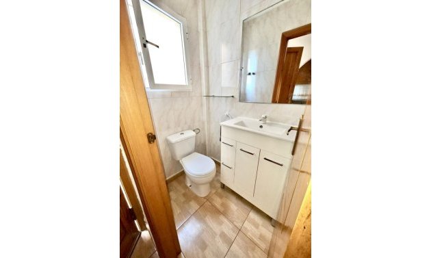 Reventa - Adosado -
Playa Flamenca - Play Flamenca