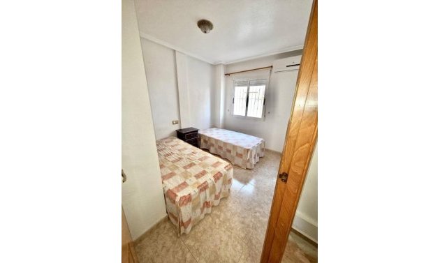 Reventa - Adosado -
Playa Flamenca - Play Flamenca