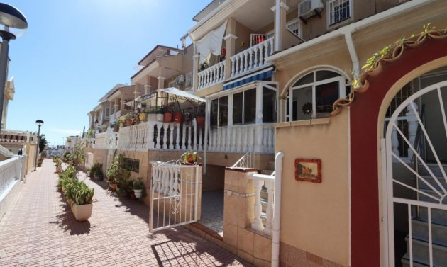 Reventa - Adosado -
Playa Flamenca - Play Flamenca