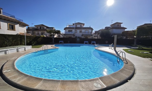 Reventa - Adosado -
Punta Prima - Rocio del Mar