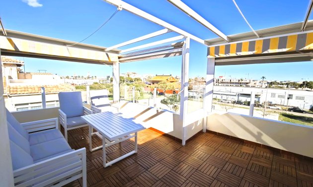 Reventa - Adosado -
Punta Prima - Rocio del Mar