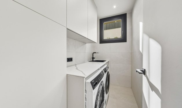 Obra nueva - Villa -
Polop - La Alberca