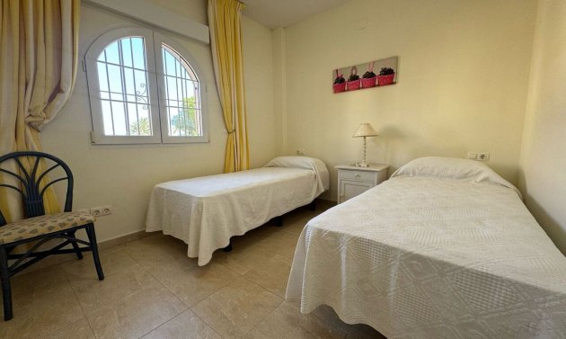 Reventa - Villa -
Playa Flamenca - Play Flamenca