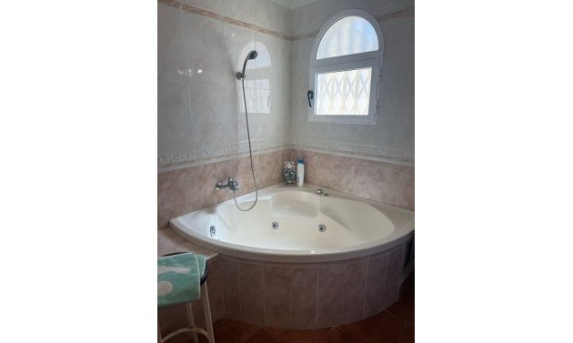 Reventa - Villa -
Playa Flamenca - Play Flamenca