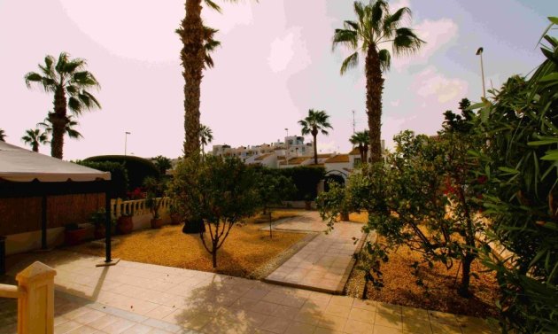 Resale - Villa -
Orihuela Costa - Los Dolses