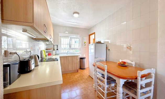 Resale - Townhouse -
Orihuela Costa - Villamartín