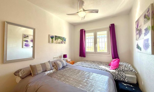 Resale - Townhouse -
Orihuela Costa - Villamartín