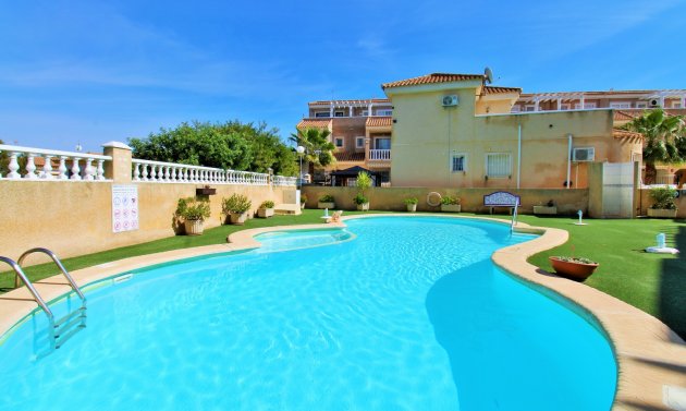 Resale - Townhouse -
Playa Flamenca