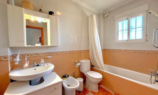 Resale - Townhouse -
Orihuela Costa - Lomas de Cabo Roig