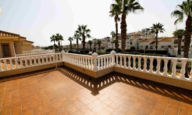 Resale - Villa -
Orihuela Costa - Los Dolses