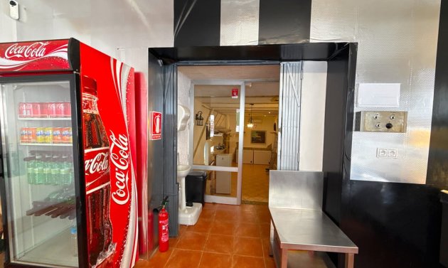 Återförsäljning - trespaso -
Mil Palmeras