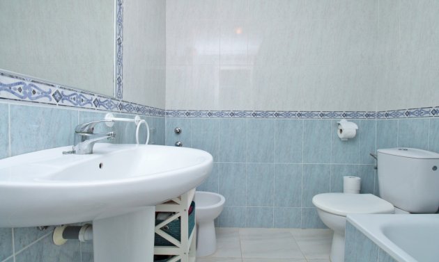 Reventa - Bungalow -
Villamartín - Villamartin