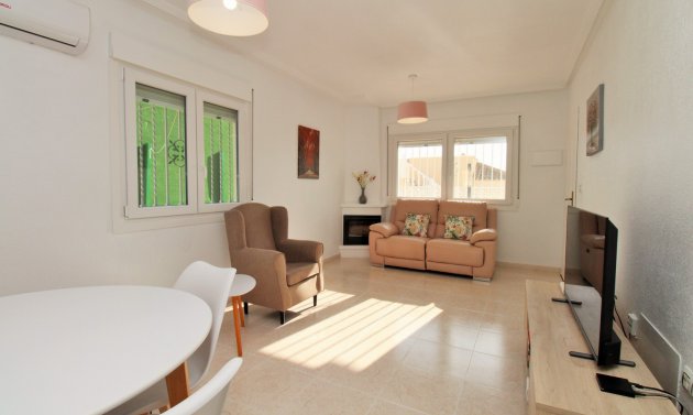 Resale - Bungalow -
Villamartín - Villamartin