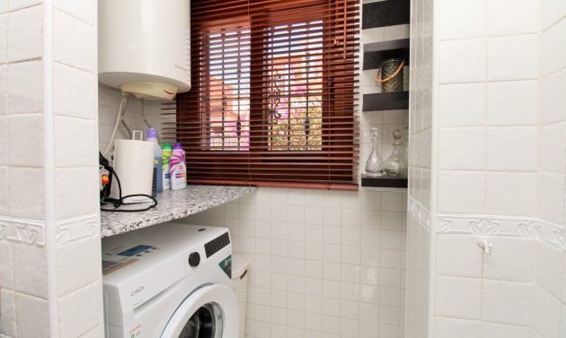 Wiederverkauf - Villa -
San Miguel de Salinas