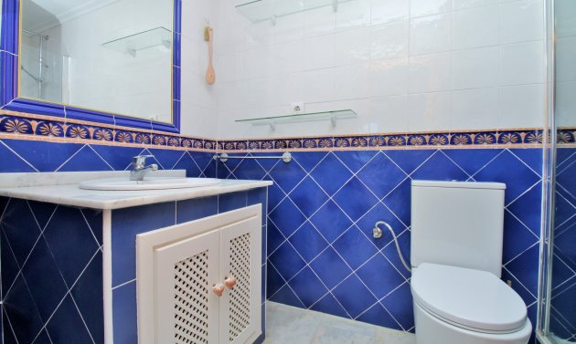 Wiederverkauf - Villa -
San Miguel de Salinas