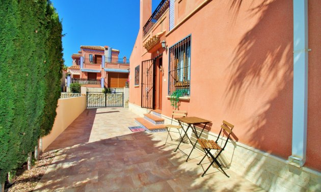 Wiederverkauf - Villa -
San Miguel de Salinas