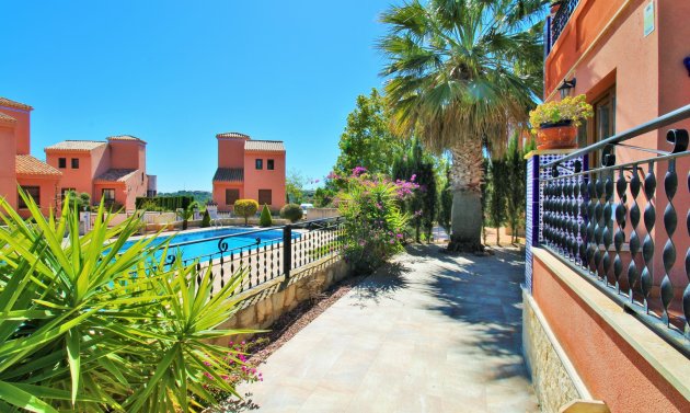 Wiederverkauf - Villa -
San Miguel de Salinas