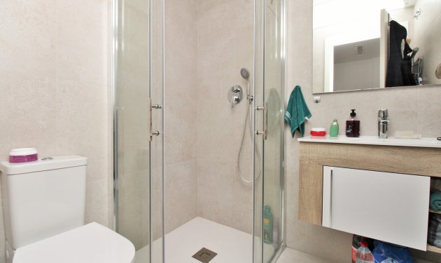 Wiederverkauf - Stadthaus -
Villamartín - Villamartin