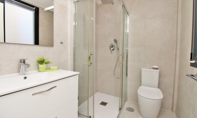 Wiederverkauf - Stadthaus -
Villamartín - Villamartin