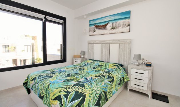 Wiederverkauf - Stadthaus -
Villamartín - Villamartin